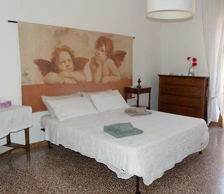Apartamento A Casa Di Giancarla Bolonia Exterior foto
