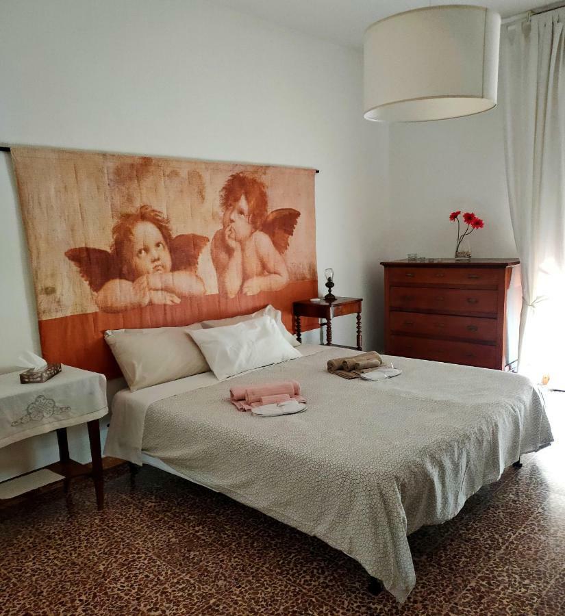 Apartamento A Casa Di Giancarla Bolonia Exterior foto