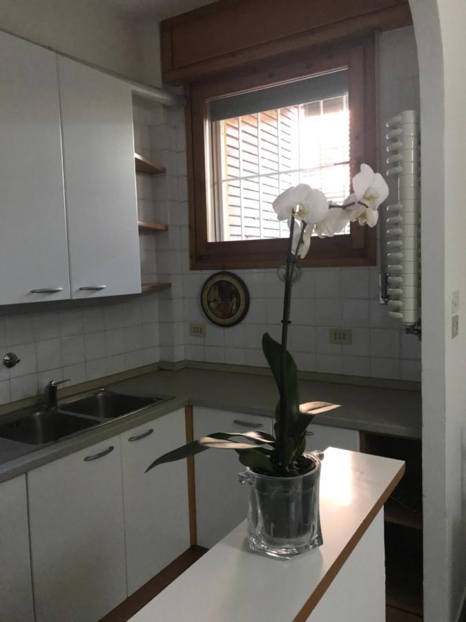 Apartamento A Casa Di Giancarla Bolonia Exterior foto